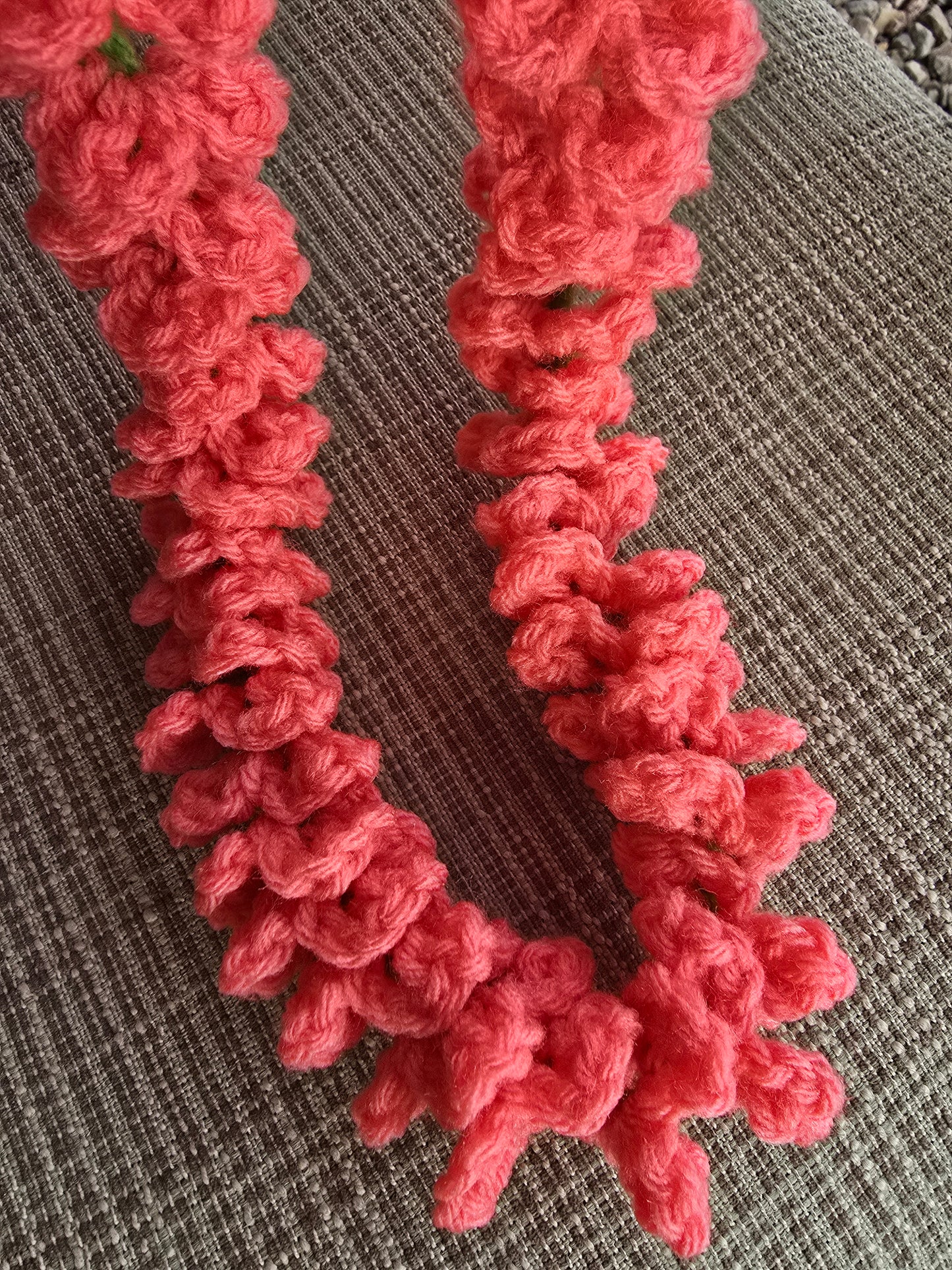 Hibiscus 4EVR Lei in Coral