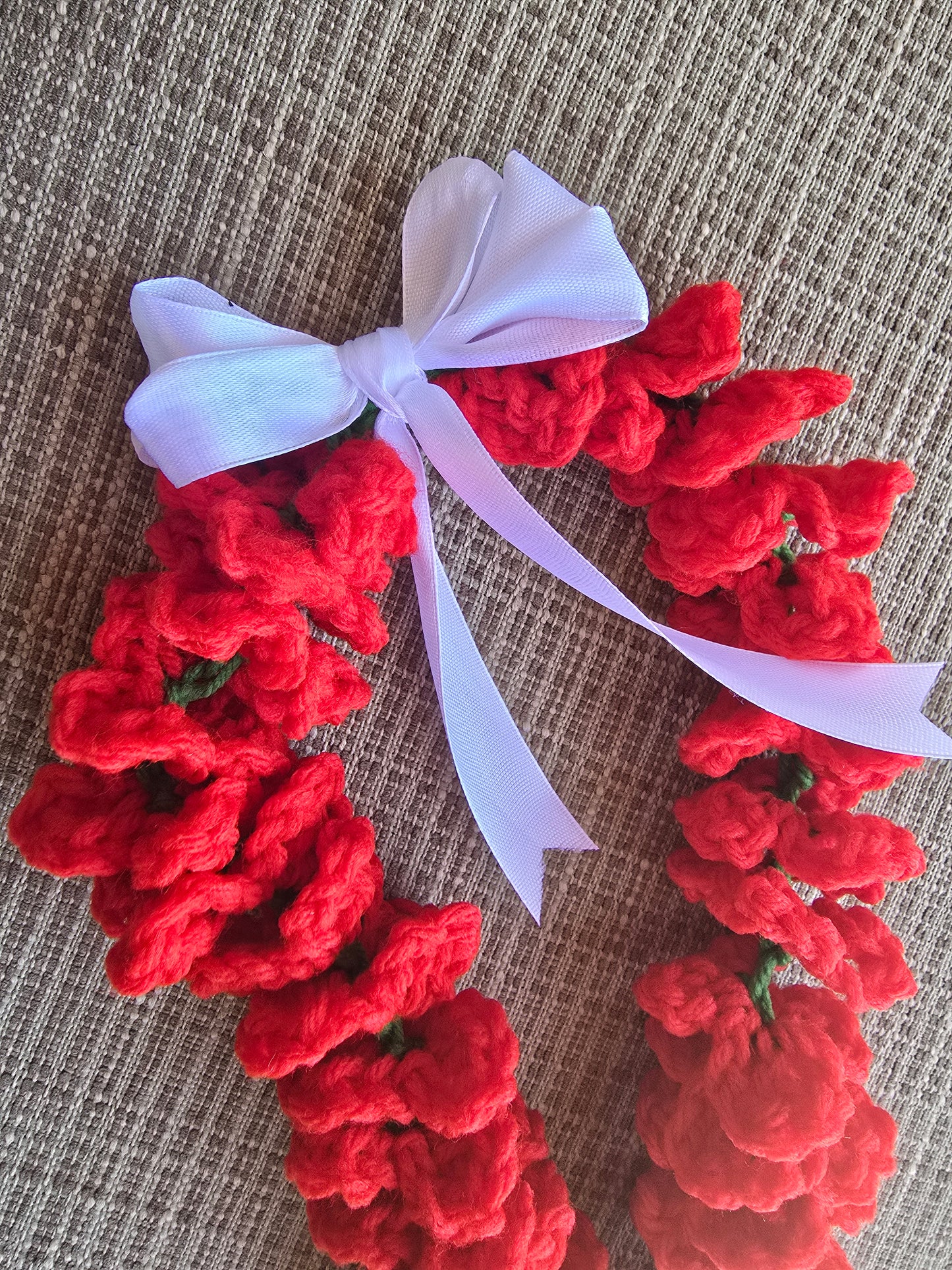 Hibiscus 4EVR Lei in Red - Kids